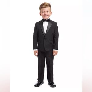 Boys tuxedo suit